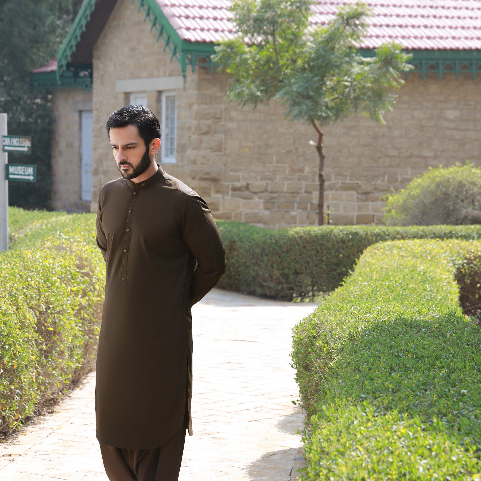DARK BROWN BOSKY SHALWAR KAMEEZ