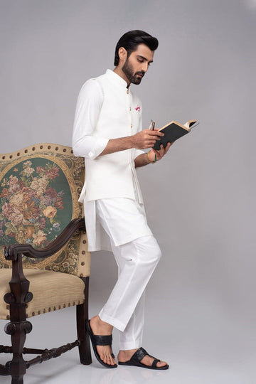 CLASSIS ATTIRE