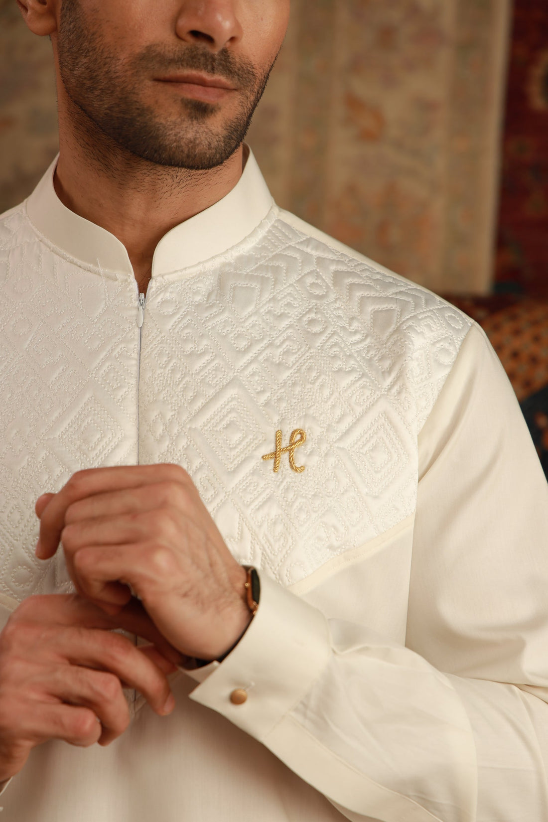 OFF WHITE FOAM KURTA PAJAMA