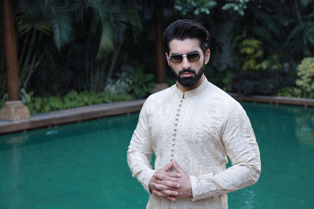 BEIGE SAAHIB