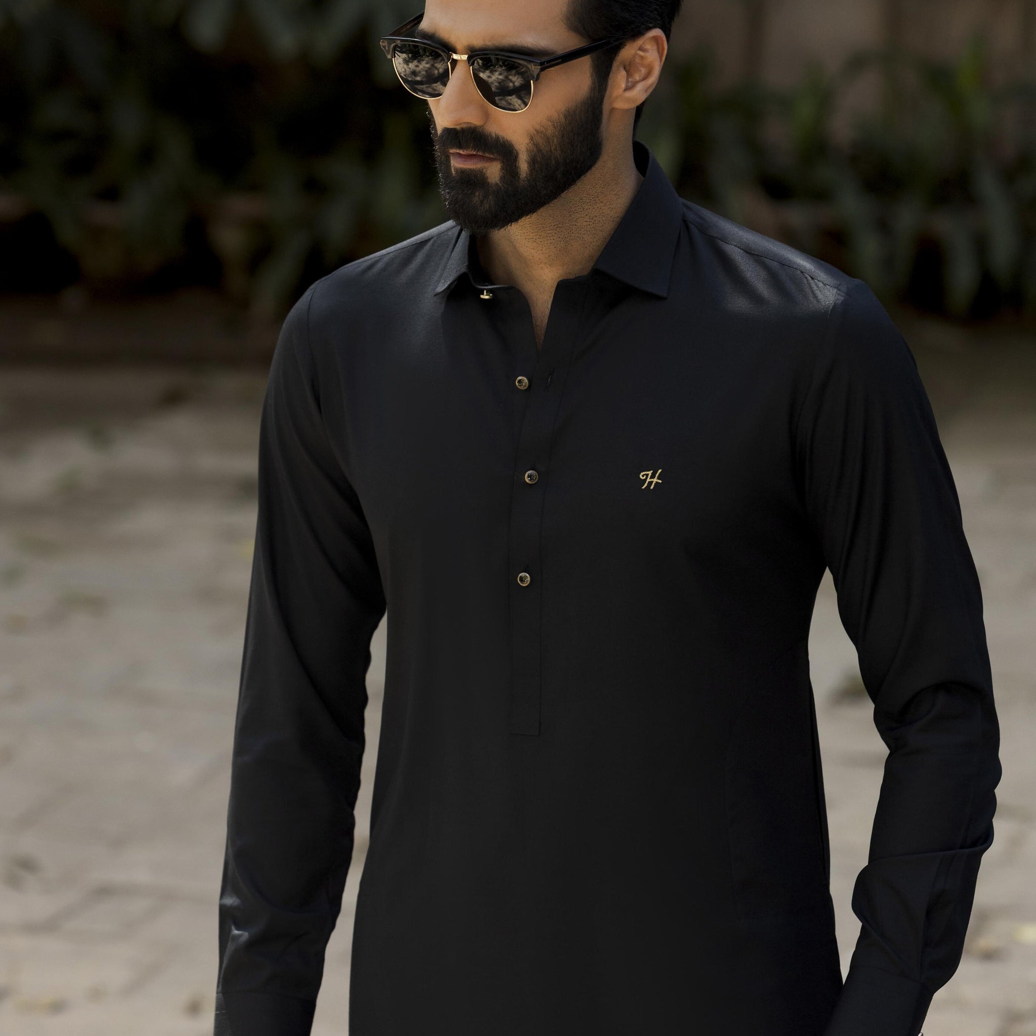 Black wash n wear SHALWAR  KAMEEZ