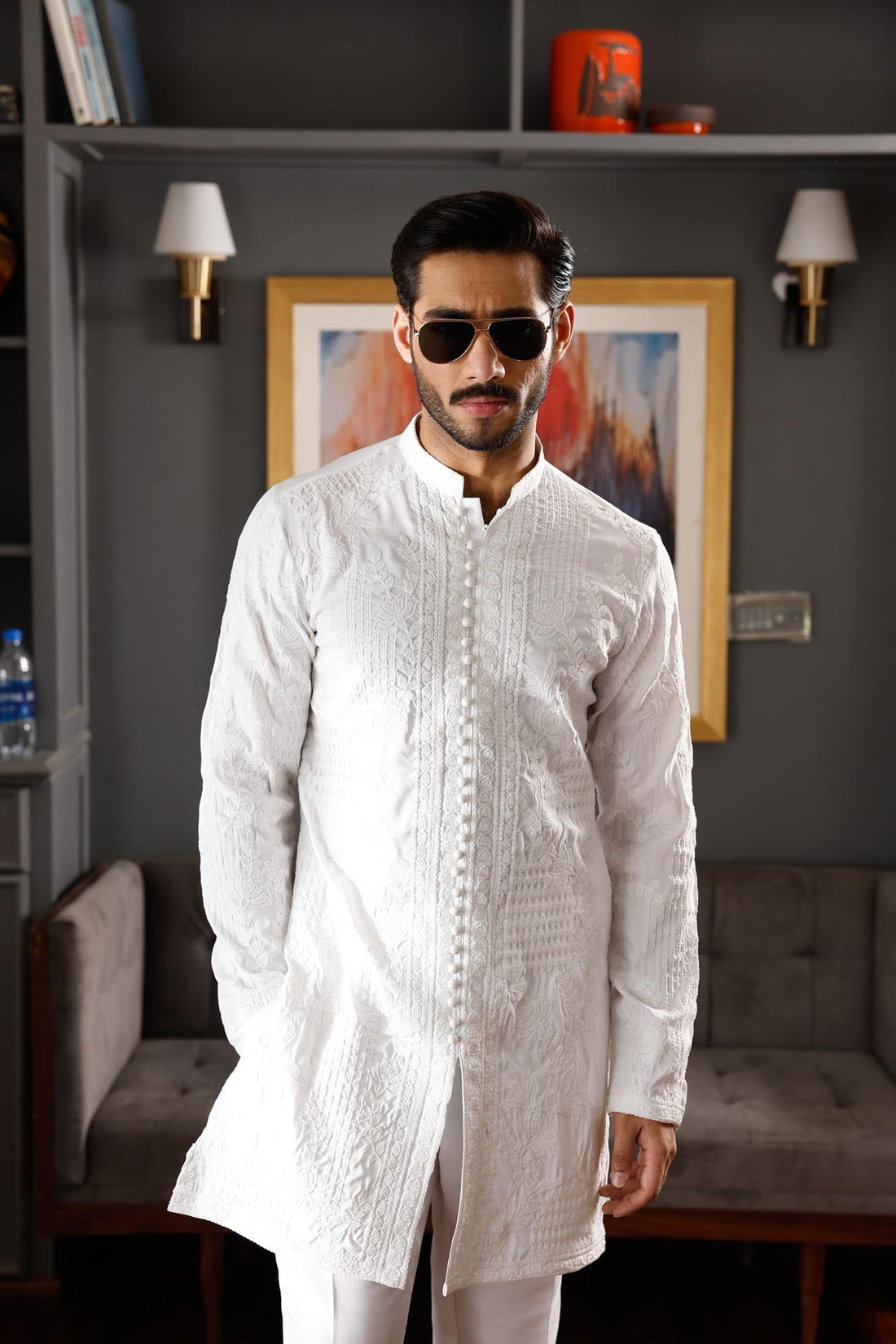WHITE SAAHIB