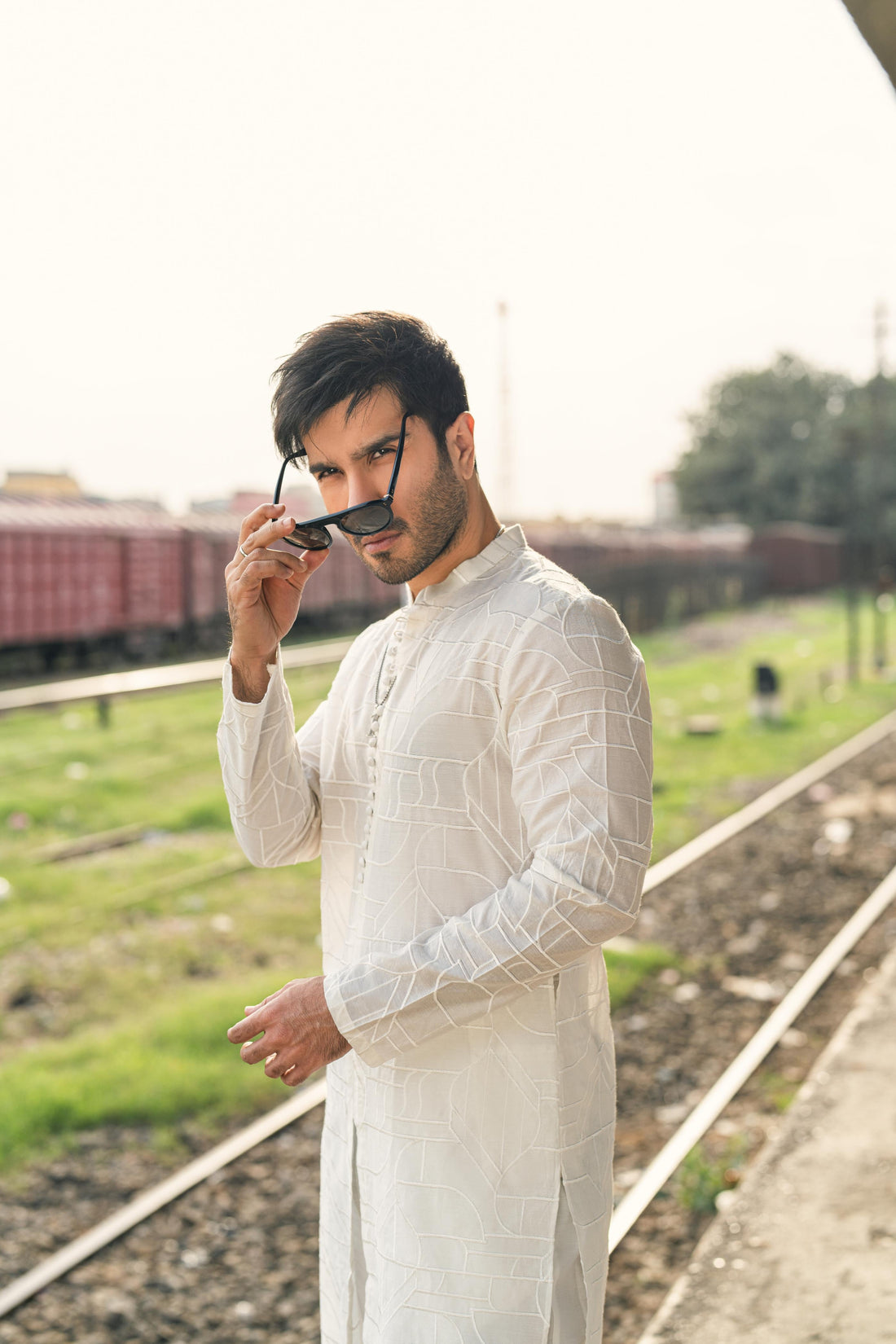 "DAMASK" WHITE KURTA PAJAMA